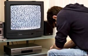 Два телеканала отключены в Беларуси с 13 января