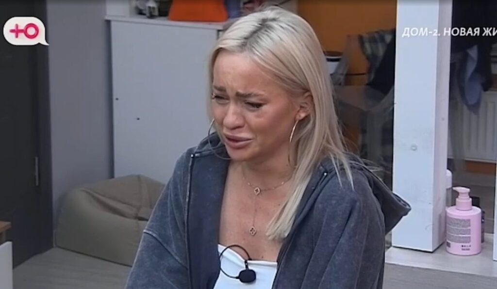 Элина Рахимова и ее отец: конфликт из-за провокаций Григорьева и Гуранды