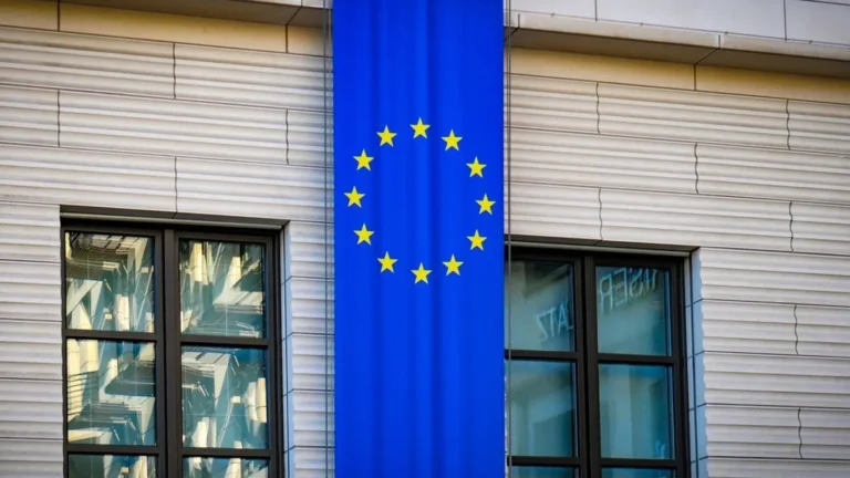 ЕС разошлись во мнениях по военной помощи Украине