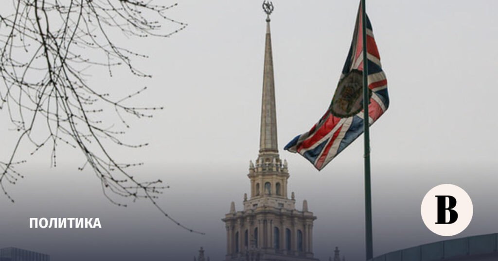 ФСБ раскрыла шпионаж среди британских дипломатов в России