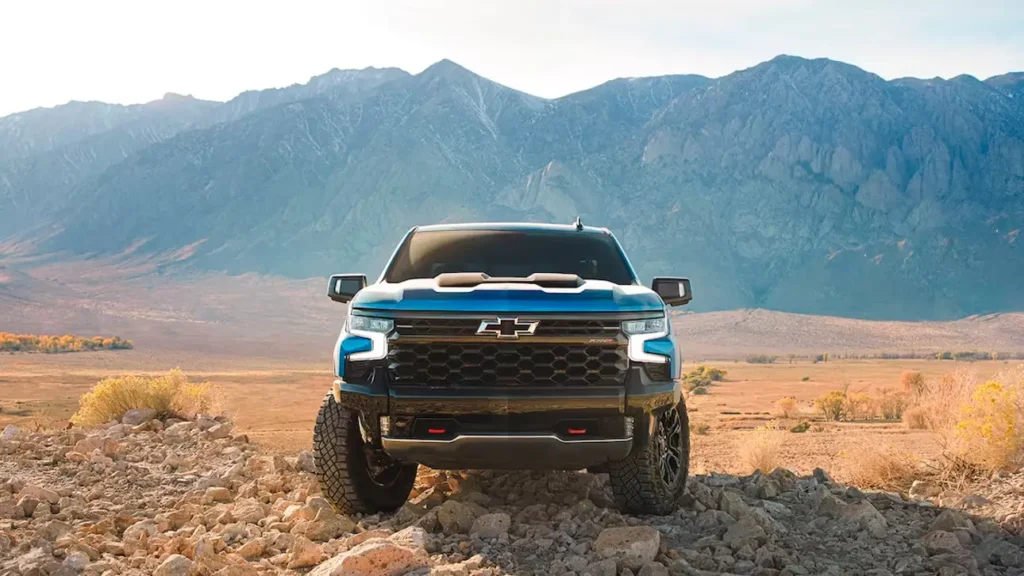 GM в 2025 году показала лучший результат за 20 лет: пикапы Silverado и Sierra в лидерах