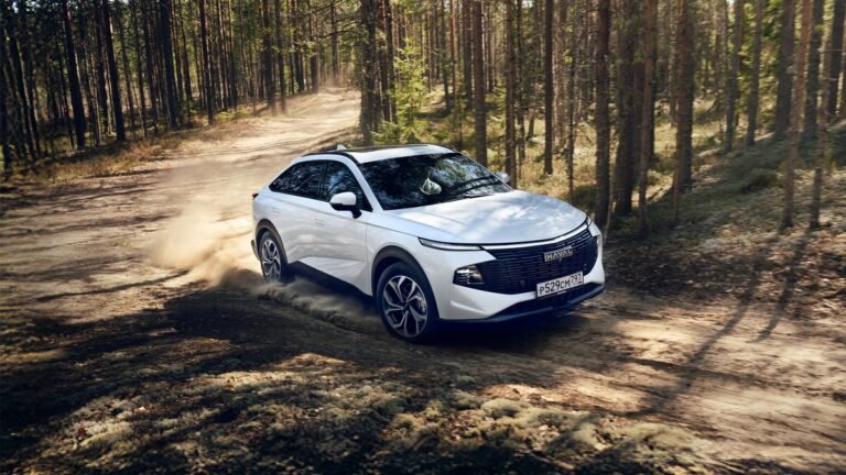 Haval F7 и F7x получат новый мощный двухлитровый двигатель