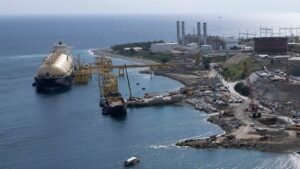 Япония продолжит закупать СПГ из России для обеспечения энергобезопасности