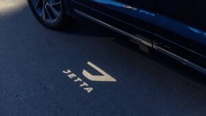 Jetta анонсирует линейку электрокаров и гибридов к 2028 году