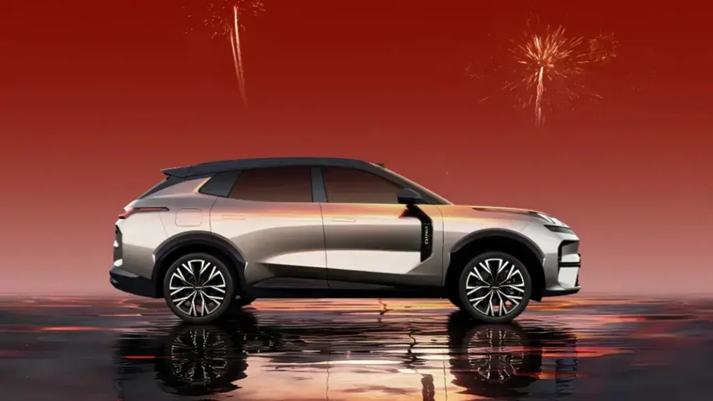 Китайский Lynk & Co 08 EM-P: 456 кВт и 245 км на электротяге