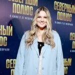 Кожевникова с детьми улетела из России: новые детали