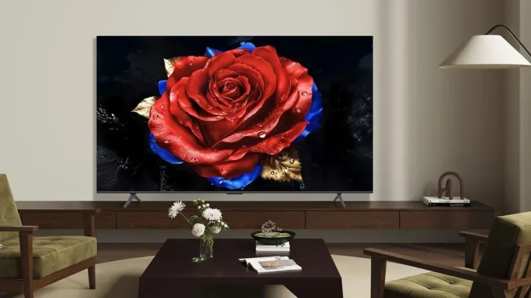 Лучший телевизор для спальни: TCL 55T8C со 120-герцовым экраном