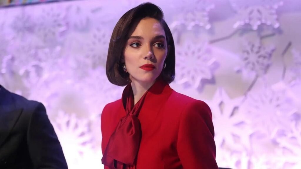 Медведева поправила ведущую: я не олимпийская чемпионка