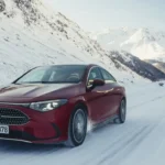 Mercedes CLA получил неожиданную версию: ДВС и электромотор