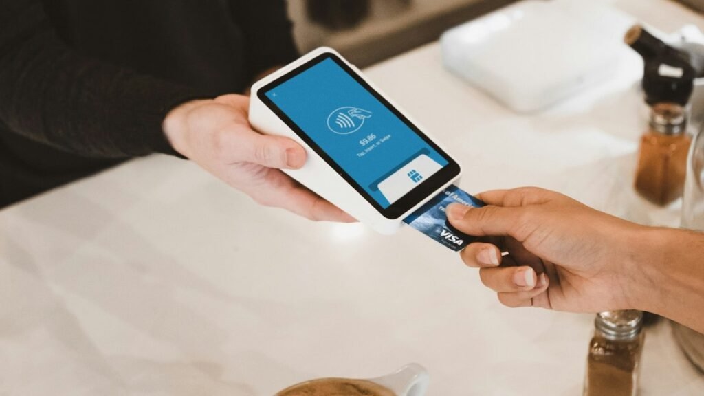 Минфин разъяснил правила взимания НДС для участников платежного рынка