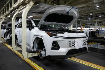 Мировой рынок легковых автомобилей вырос на 3,6% в 2025 году