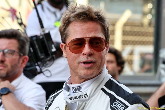 Никки Глейзер пошутила про Брэда Питта на «Золотом глобусе»