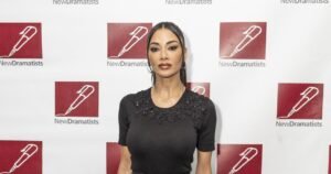 Николь Шерзингер曬出 Мальдивах的火辣身材