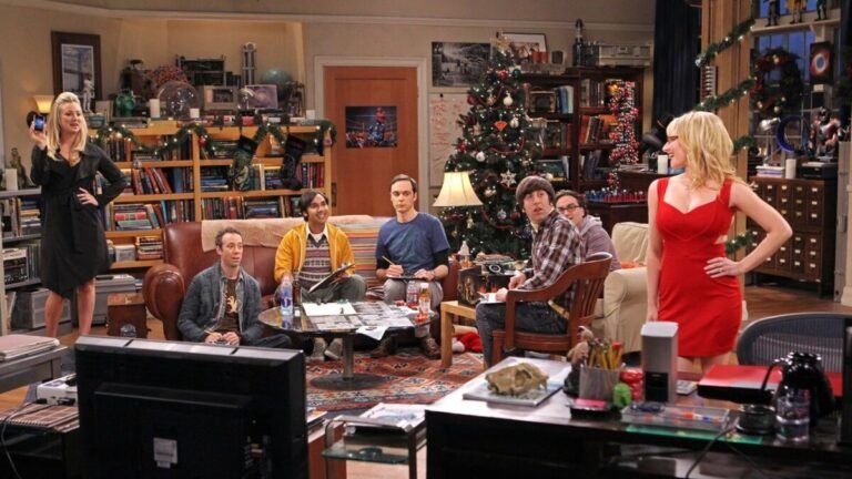Новогодние эпизоды «Теории большого взрыва»: Традиции под микроскопом