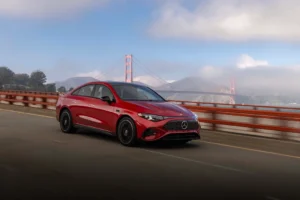 Nvidia запускает платформу для беспилотных авто с ИИ