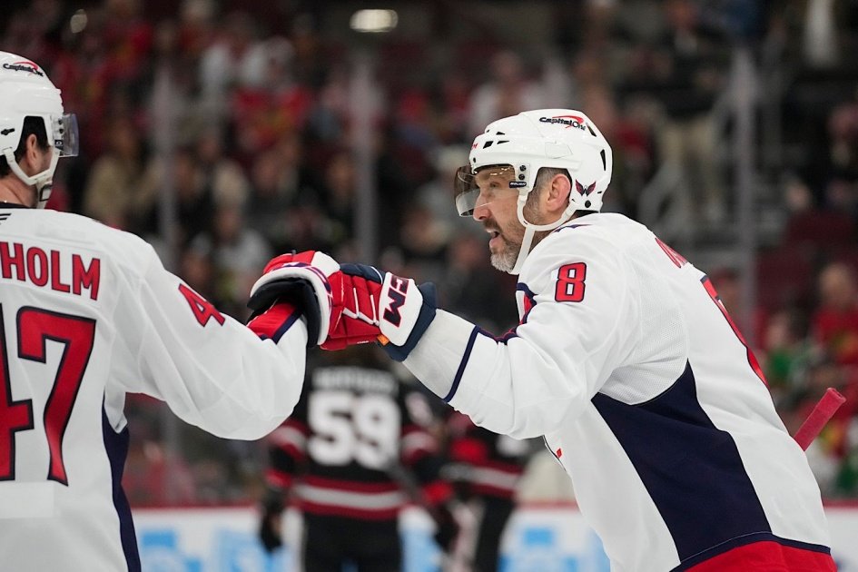 Овечкин забил в четвёртой игре подряд и достиг рекорда