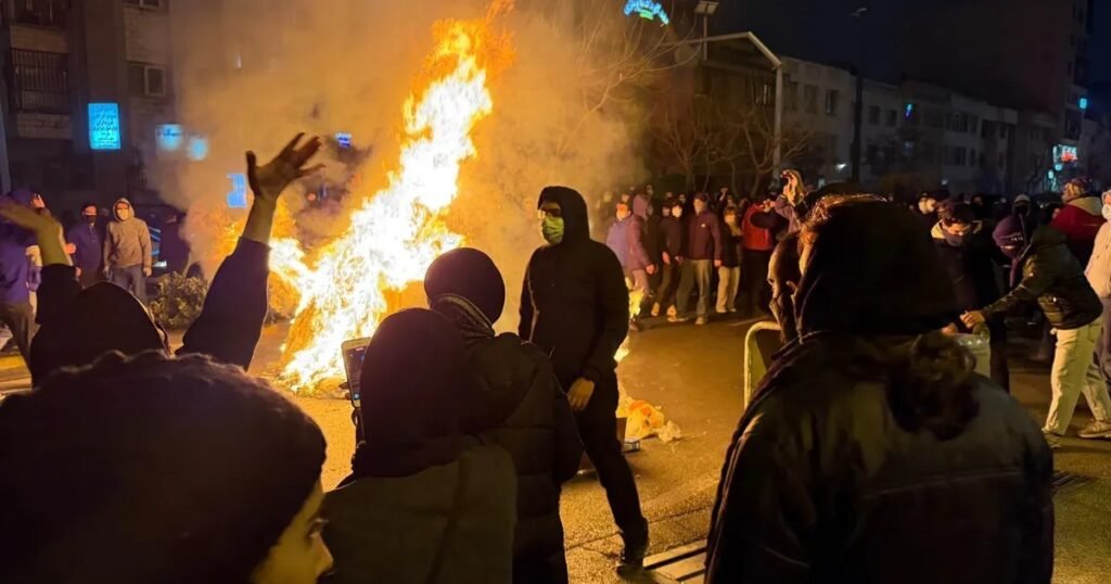 Протесты в Тегеране: ситуация стабилизируется, но народное недовольство тлеет