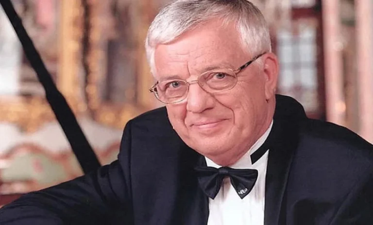 Раймонд Паулс: дом у Белого озера