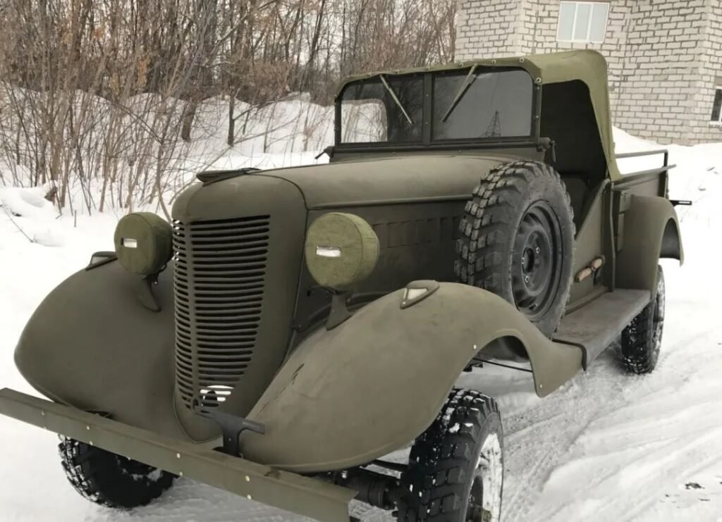 Редчайший советский пикап ГАЗ-61-416 продают за 18 млн рублей