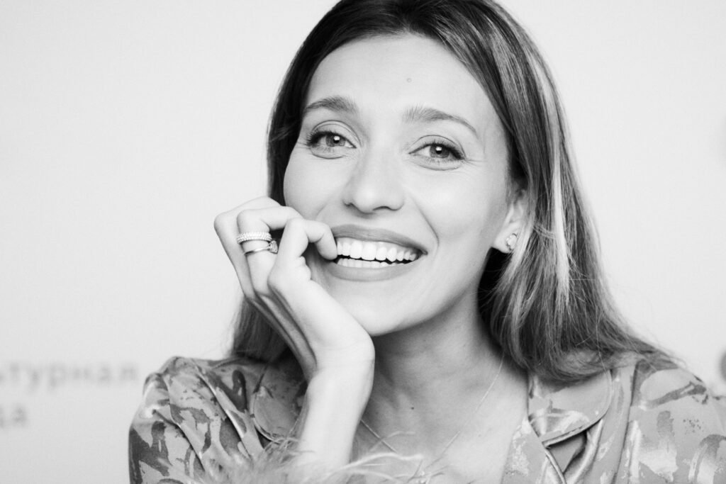 Регина Тодоренко показала редкие фото с тремя сыновьями от Влада Топалова