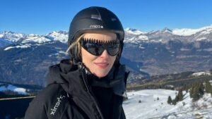 Рената Литвинова поделилась фотографиями с горнолыжного курорта