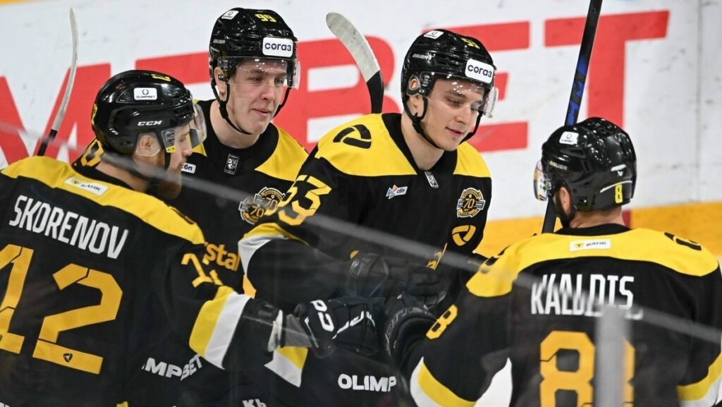 «Северсталь» разгромила минское «Динамо» со счётом 6:4