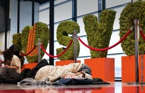 Шереметьево закрыт на прилет из-за метеоусловий