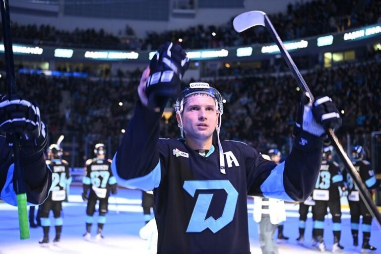 Шипачёв установил рекорд КХЛ: 1000 очков за карьеру