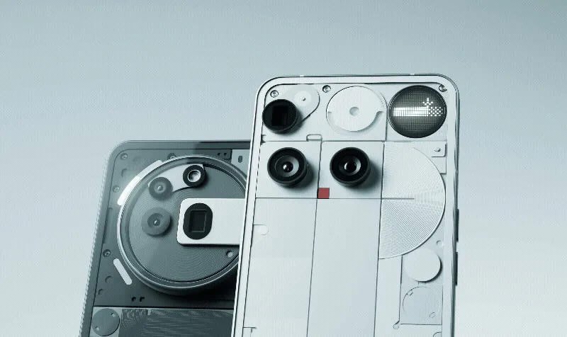 Смартфоны подорожают: глава Nothing о кризисе полупроводников и конце «гонки характеристик»