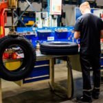 Старые шины получают вторую жизнь: дороги из переработанной резины