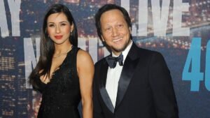 Супруга Роба Шнайдера подала на развод после 15 лет брака