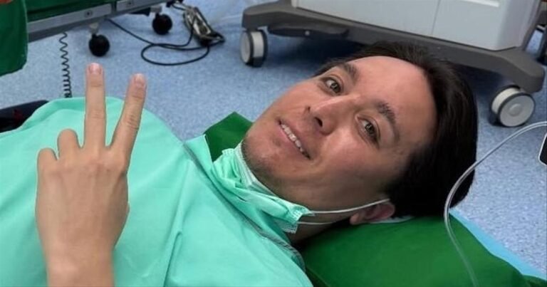 Тимур Хайдаров после операции передвигается с ходунками