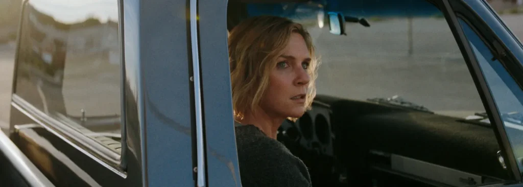 Топ-10 сериалов 2025 года: от 'Разделения' и 'Андора' до 'Очень странных дел'