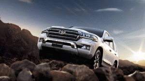 Toyota HiAce: легендарный минивэн из Японии