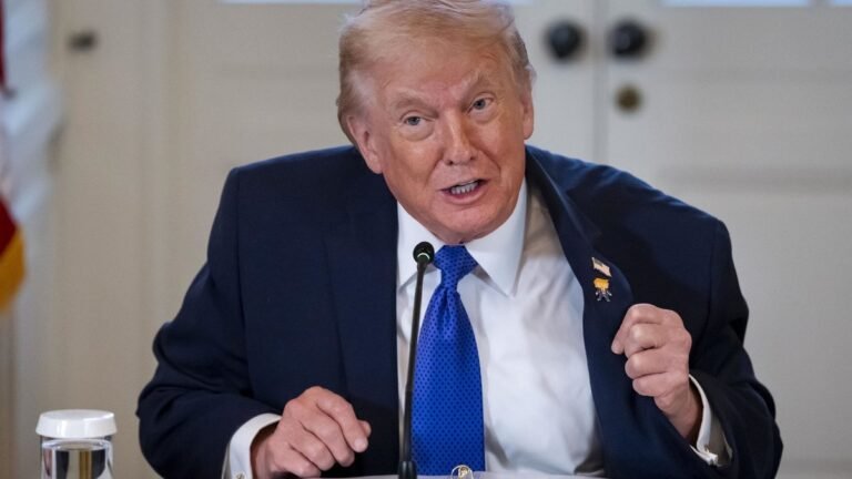 Трамп объявил о сделке по TikTok: новые владельцы и перспективы