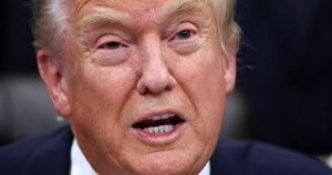 Трамп угрожает ввести войска в Миннесоту для подавления протестов