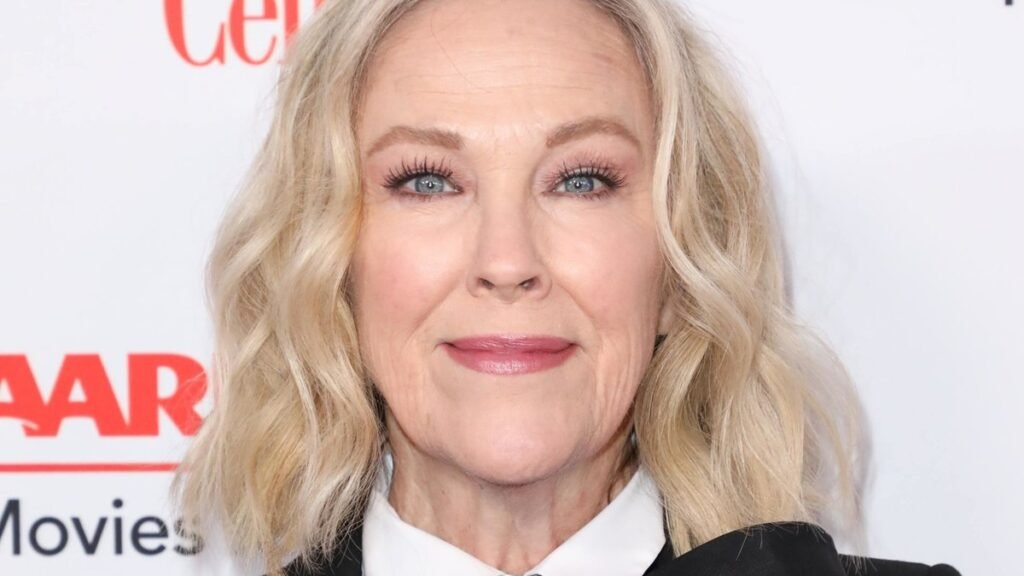 Ушла из жизни Кэтрин О'Хара, звезда фильмов 'Один дома' и сериала 'Schitt's Creek'