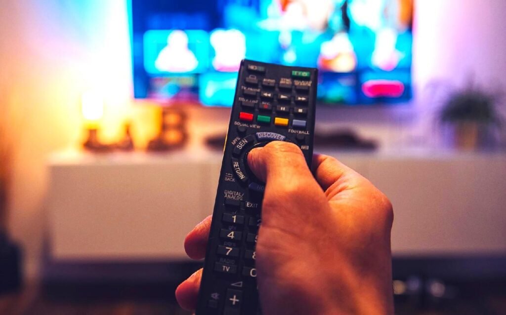 В Беларуси запустили новый телеканал: подробности и программа