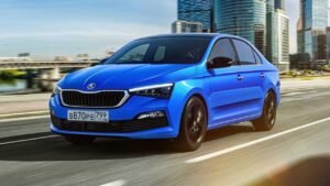 В России возобновились продажи доступной Skoda Rapid: цены