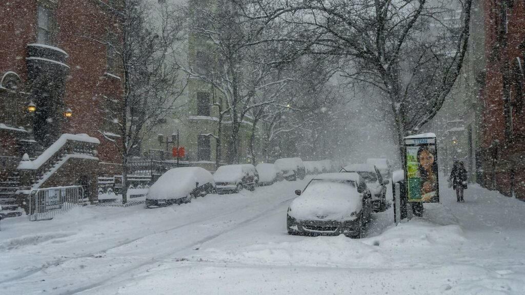 В России введут штрафы за блокировку выезда с парковки