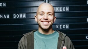 Вернувшийся в Россию актер потерял 20 млн рублей