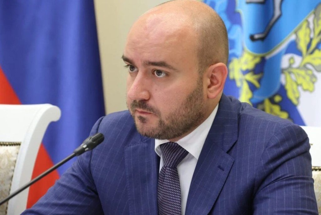 Вячеслав Федорищев поздравил сотрудников Следственного комитета с 15-летием ведомства