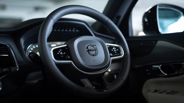 Volvo обновит старые модели искусственным интеллектом