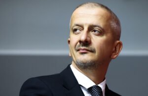 Выпускники Школы-студии МХАТ против назначения Константина Богомолова