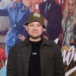 Звезда «СашиТани» призвал фанаток к знакомству