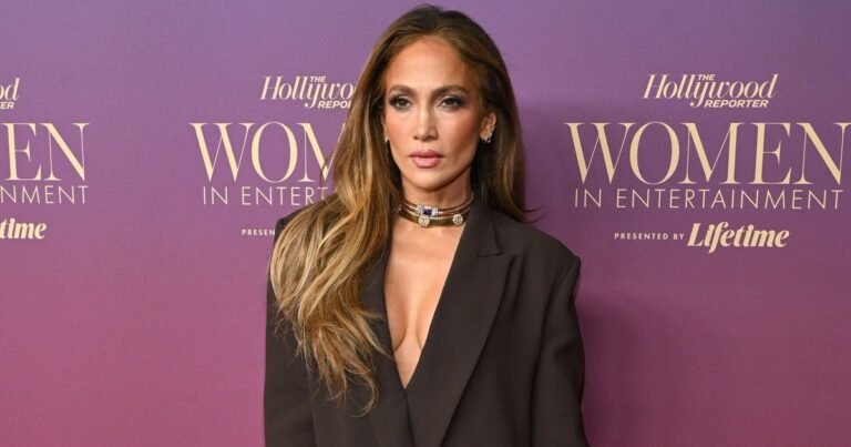 Звезды выходят из праздничной спячки: Леди Гага, Лопес и Дуа Липа