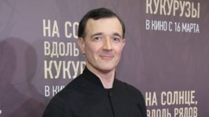 Бероев осудил звезд за отдых за границей во время СВО