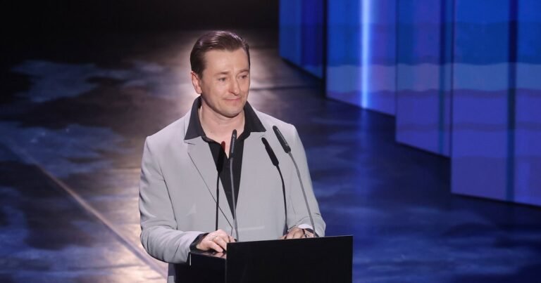 Безруков и Певцов могут стать ректорами Школы-студии МХАТ