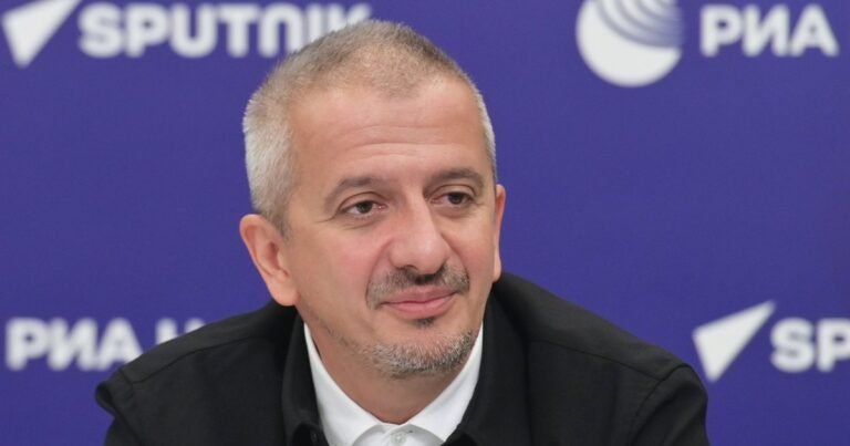 Богомолов раскритиковал молодых актеров за отсутствие культуры