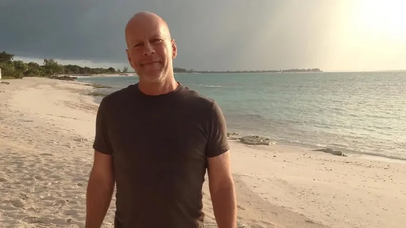 Брюс Уиллис и его борьба с лобно-височной деменцией: последние новости